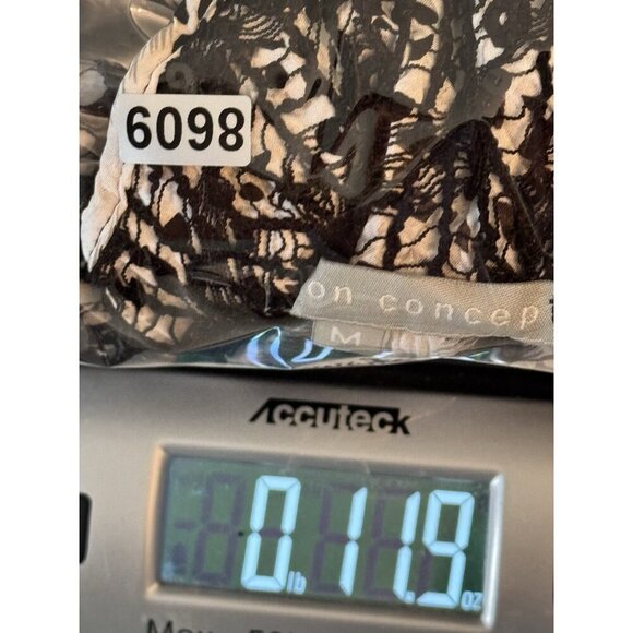 Passion Concepts Women’s Zebra Print Blazer Size Medium Lace Sequin Overlay Glam - Picture 12 of 12